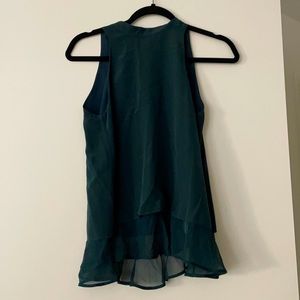 ELIZABETH & JAMES Halter Top